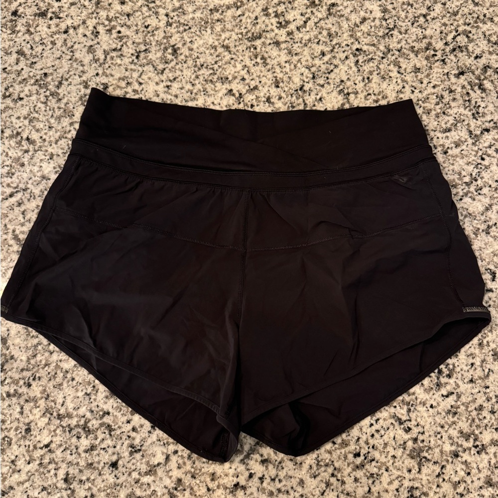 Lululemon crossover shorts